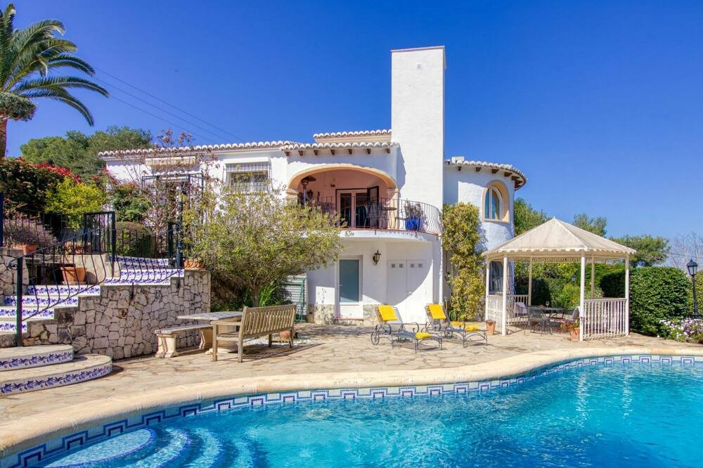 Photo of Outdoor in Panorama