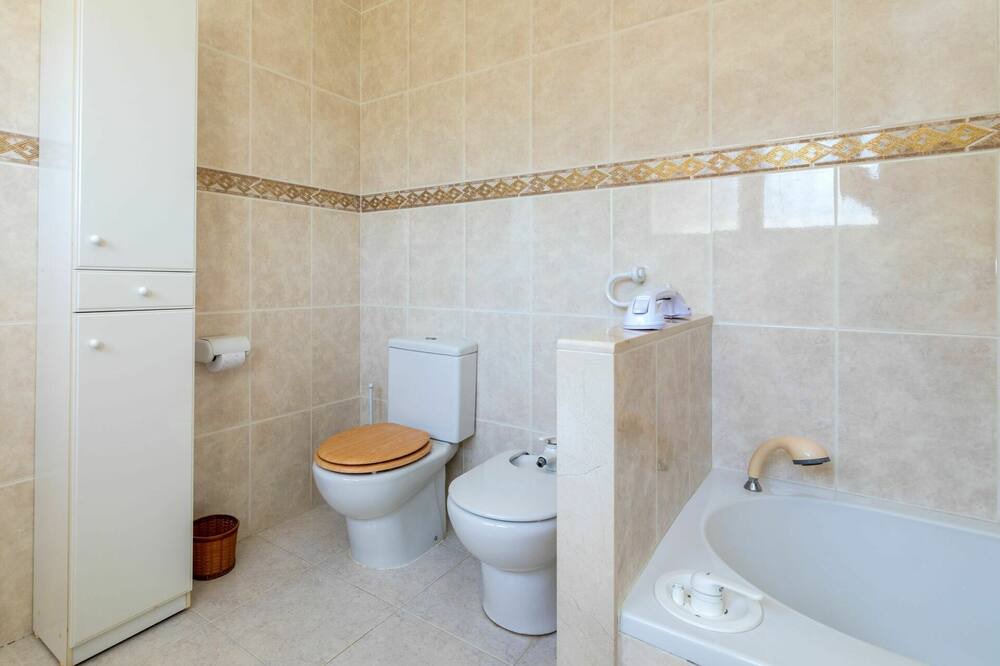 Photo of Bathroom in Panorama