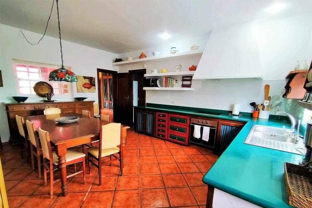 Photo of Kitchen in Arafo