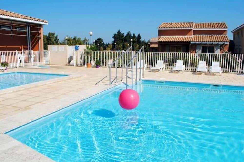 Photo of Outdoor in Saint-Saturnin-les-Avignon