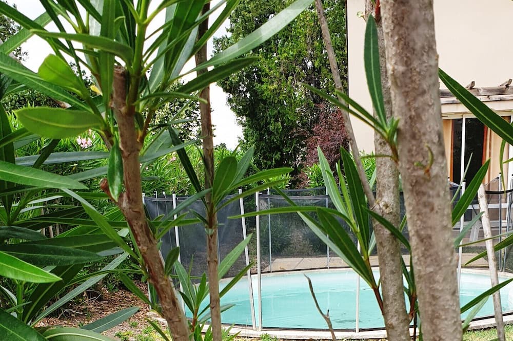 Photo of Others in Saint-Saturnin-les-Avignon