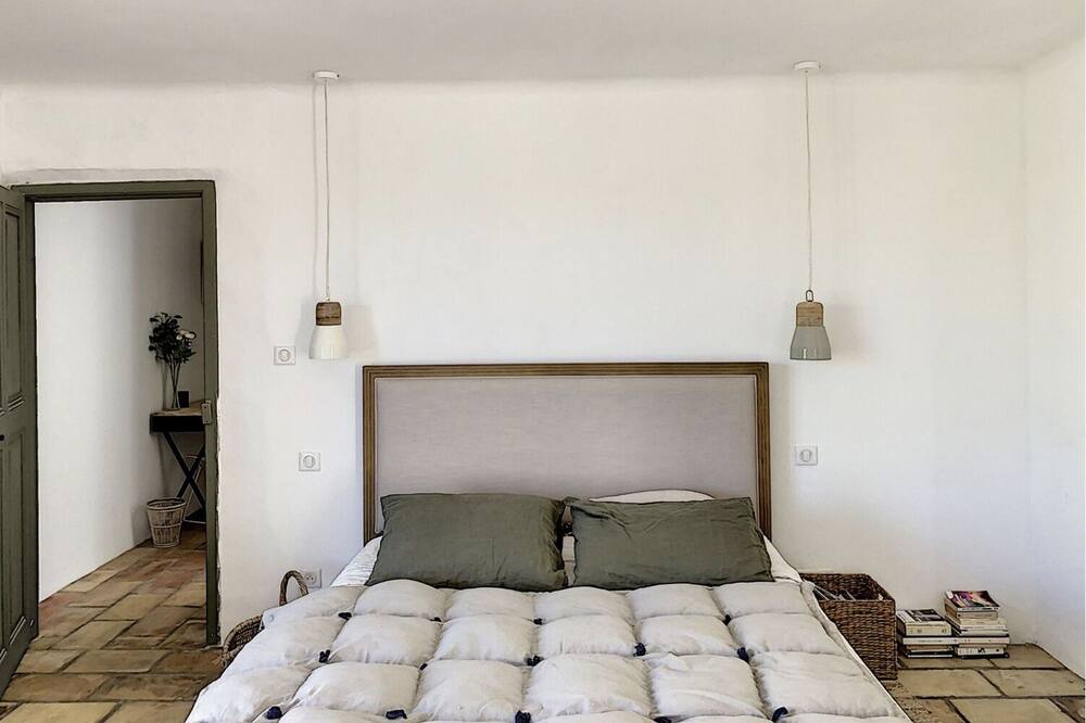 Photo of Bedroom in Saint-Siffret