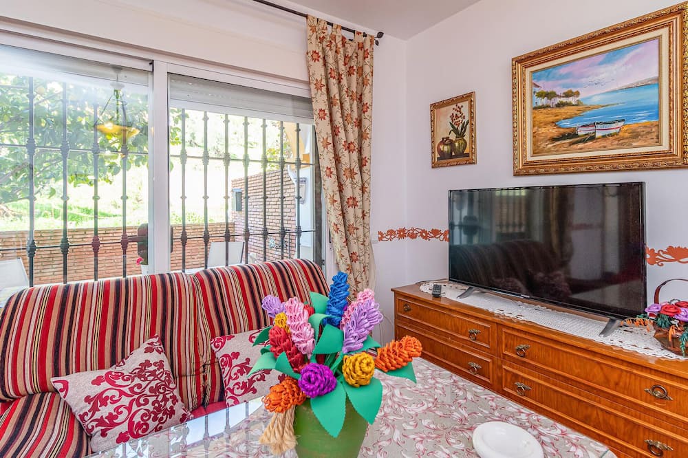 Photo of Bedroom in Benaojan