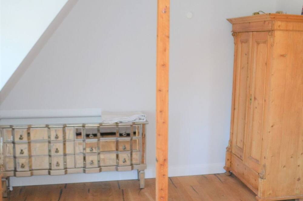 Photo of Bedroom in Borgsum