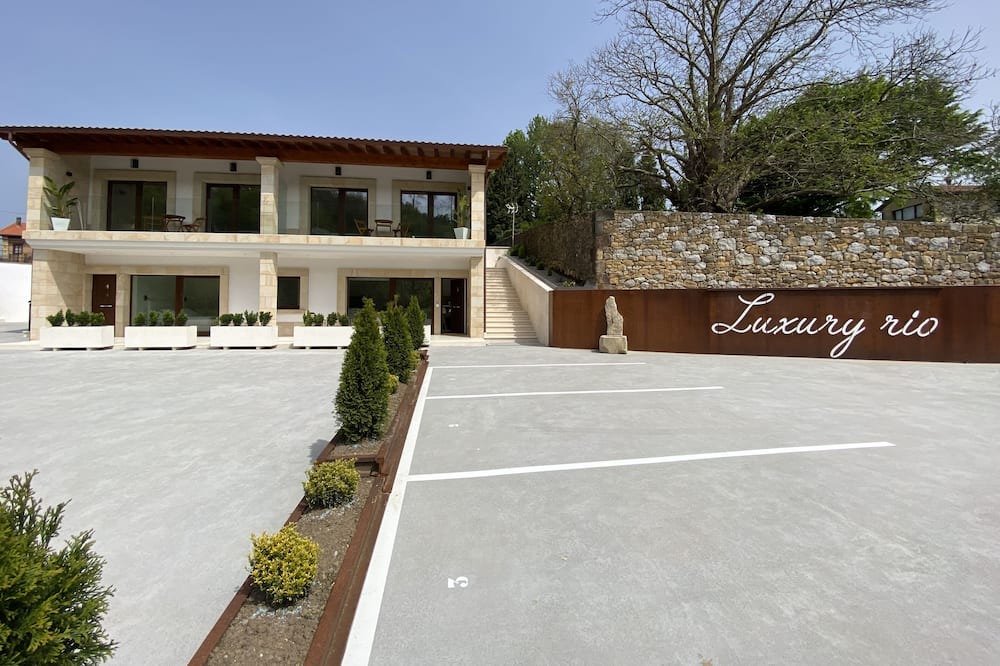 Photo of Outdoor in Herran