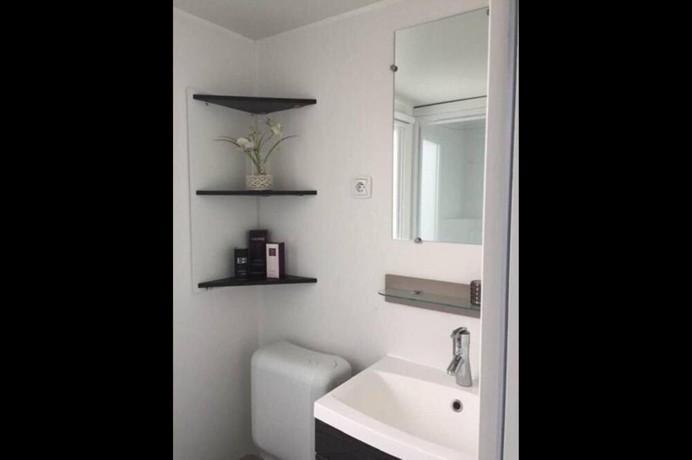 Photo of Bathroom in Vias