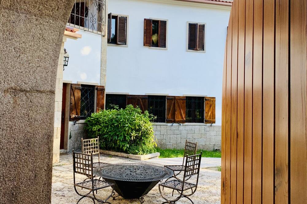 Photo of Patio Balcony in A Caniza