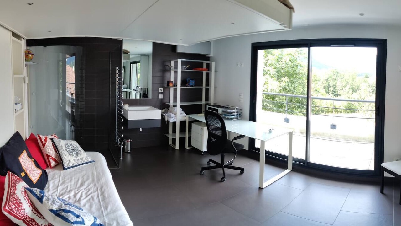 Photo of Livingroom in Cessy
