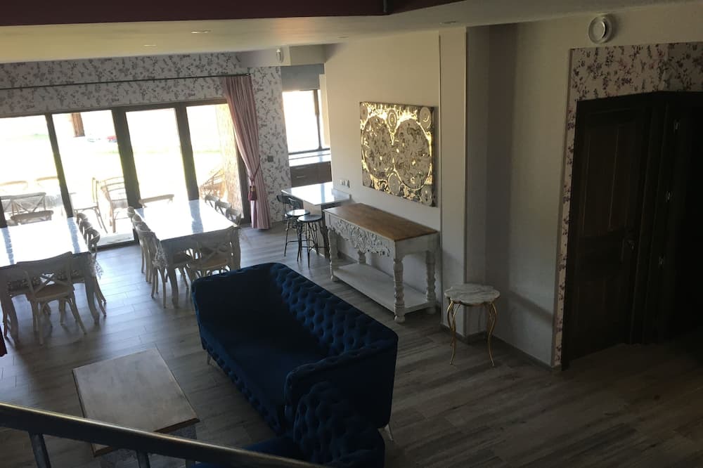 Photo of Livingroom in Fuentiduena