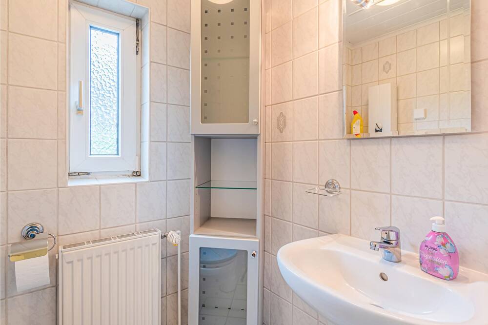 Photo of Bathroom in Busum