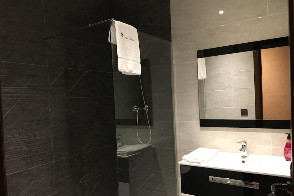 Photo of Bathroom in Fuentiduena