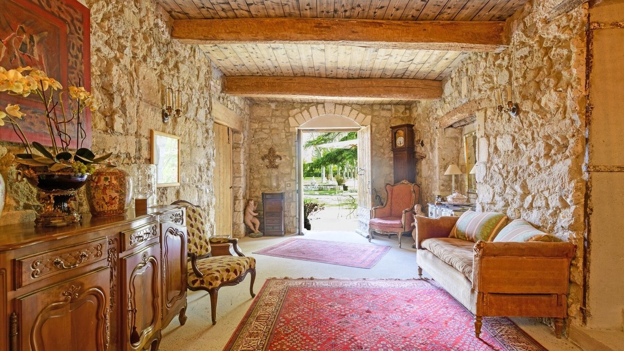 Photo of Others in Avignon