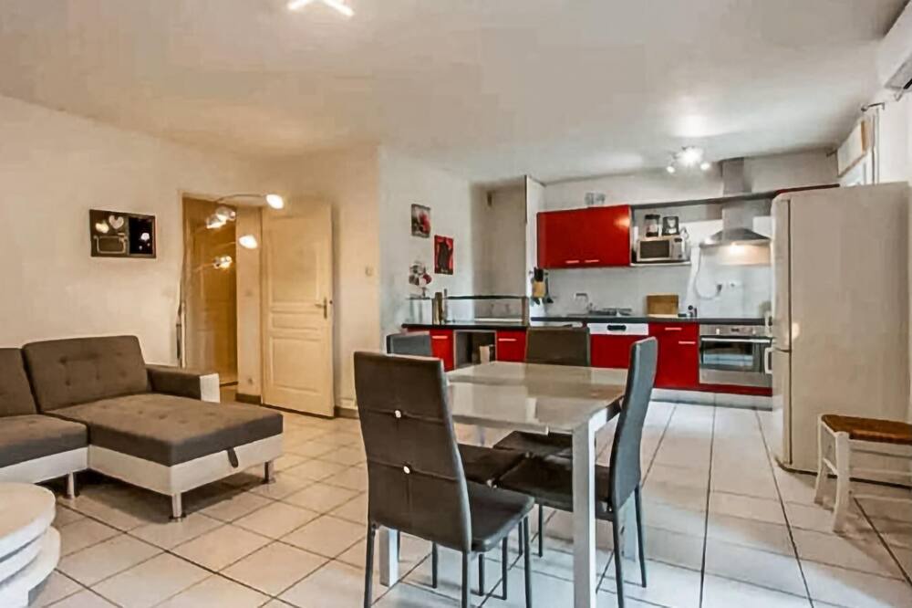 Photo of Bedroom in Cadereau