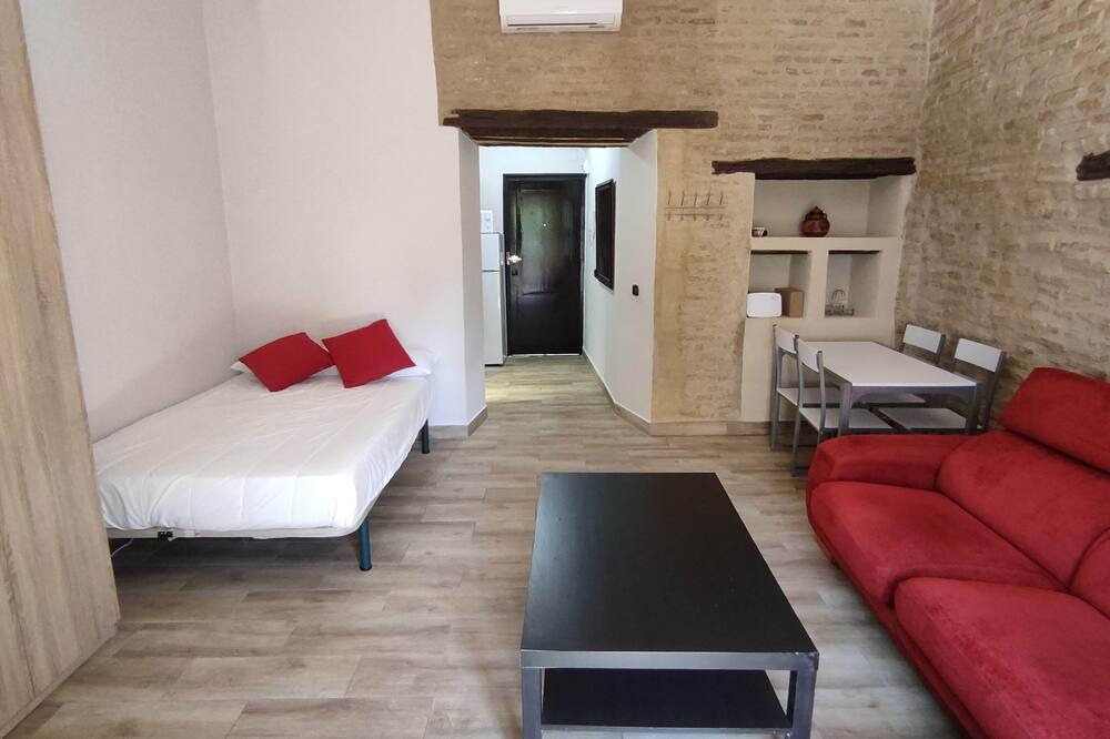 Photo of Bedroom in Triana