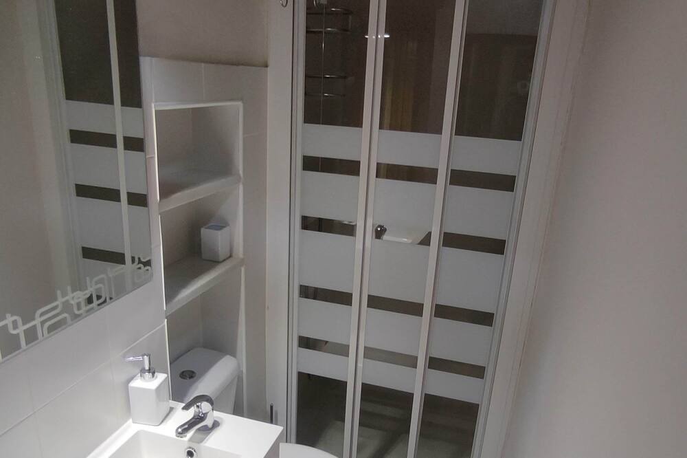 Photo of Bathroom in Triana