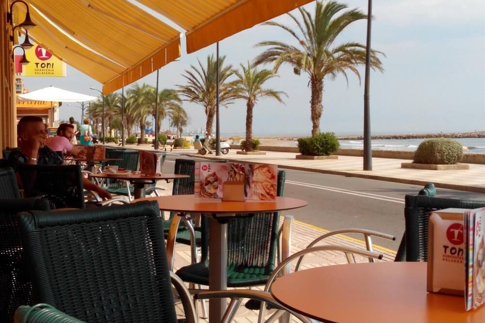 Photo of Patio Balcony in Port Saplaya