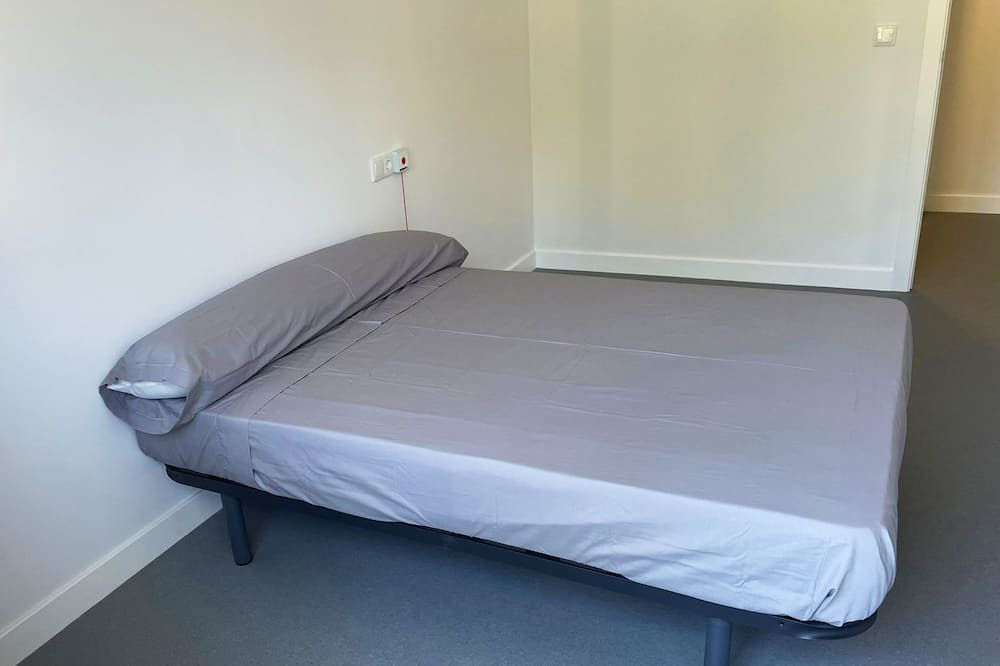 Photo of Bedroom in Arcade