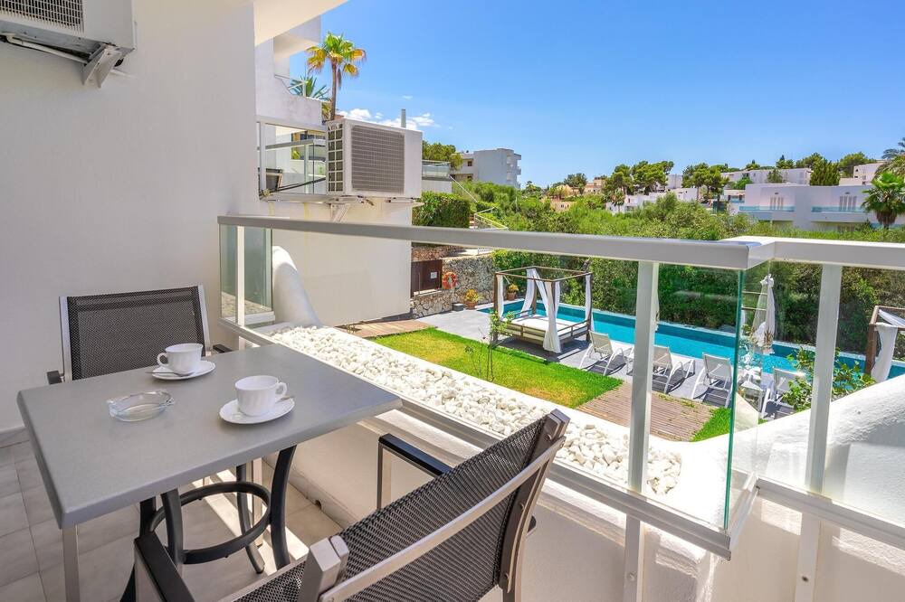 Photo of Patio Balcony in Cala Ferrera