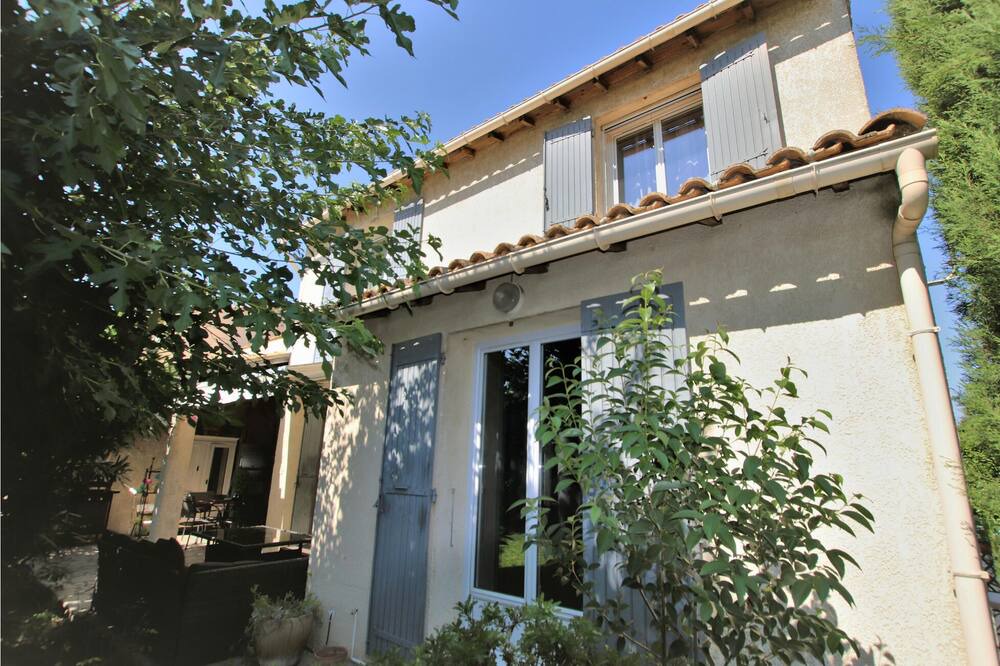 Photo of Outdoor in Montfavet