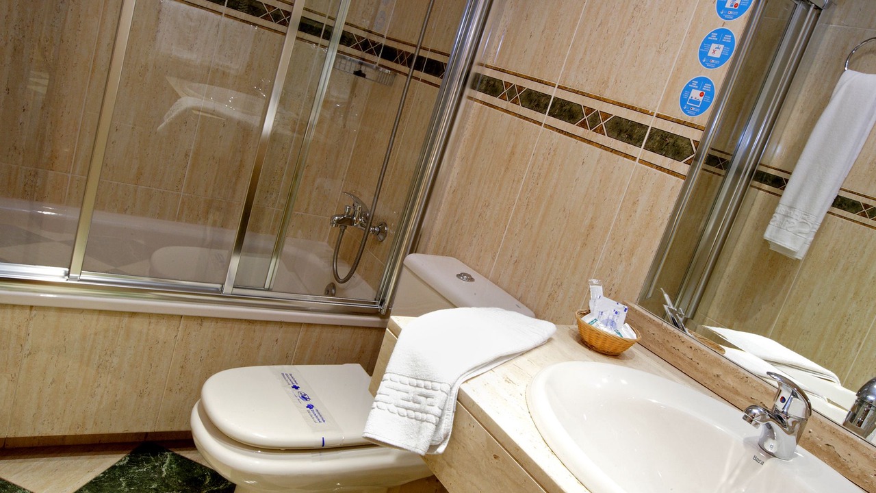 Photo of Bathroom in Malasana