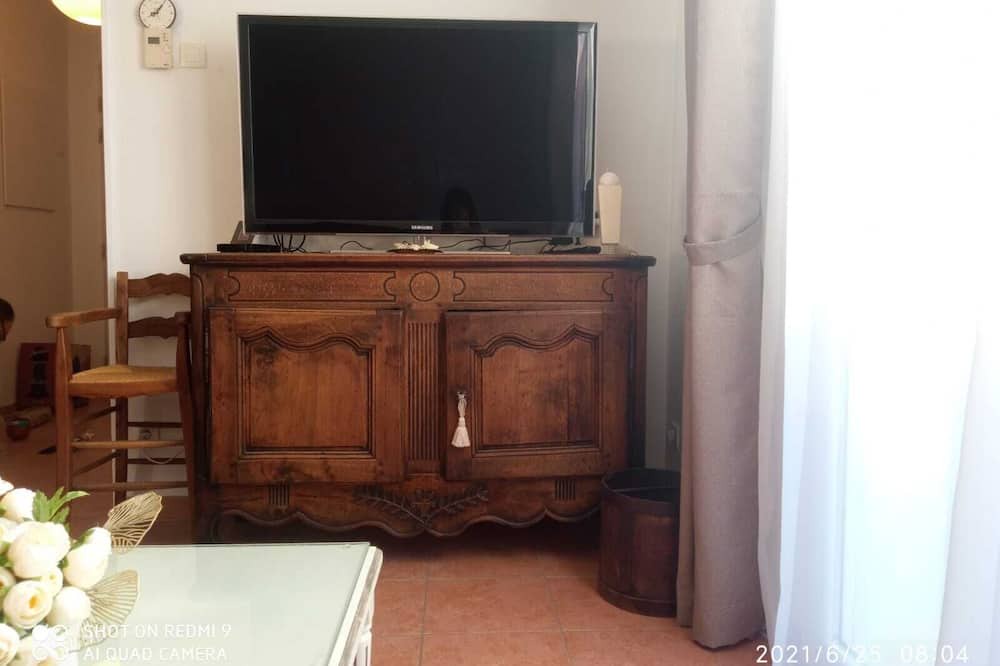 Photo of Bedroom in Morieres-les-Avignon
