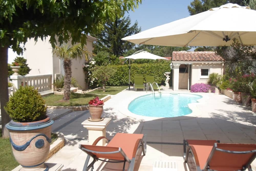 Photo of Outdoor in Saint-Saturnin-les-Avignon