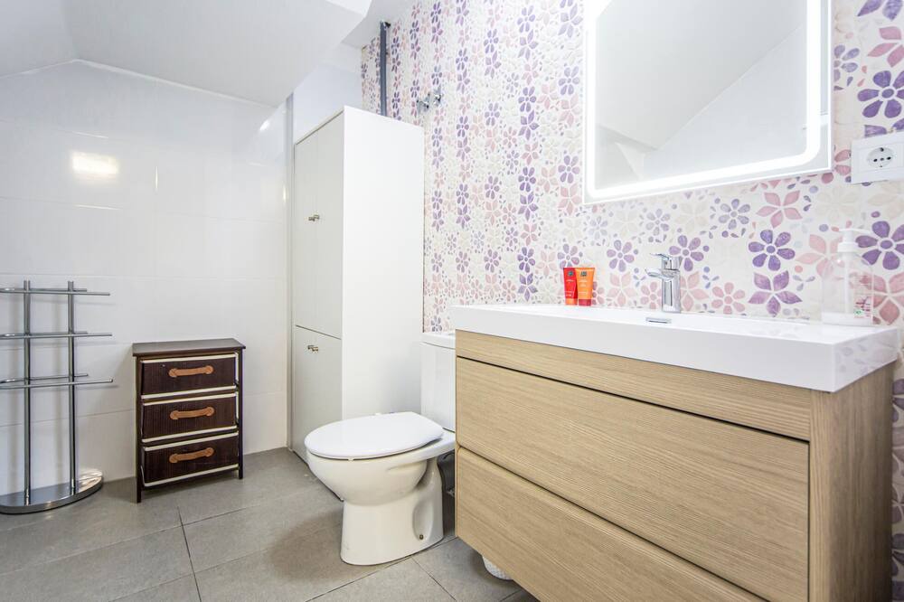 Photo of Bathroom in Riba-roja de Turia