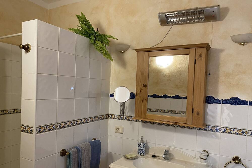 Photo of Bathroom in El Jaral
