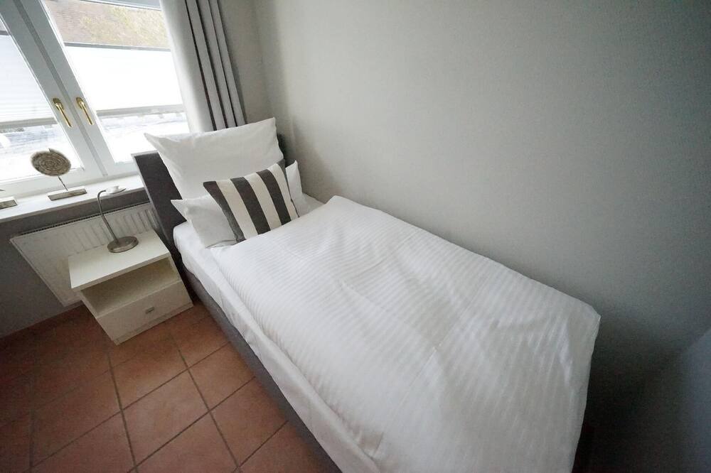 Photo of Bedroom in Wenningstedt-Braderup