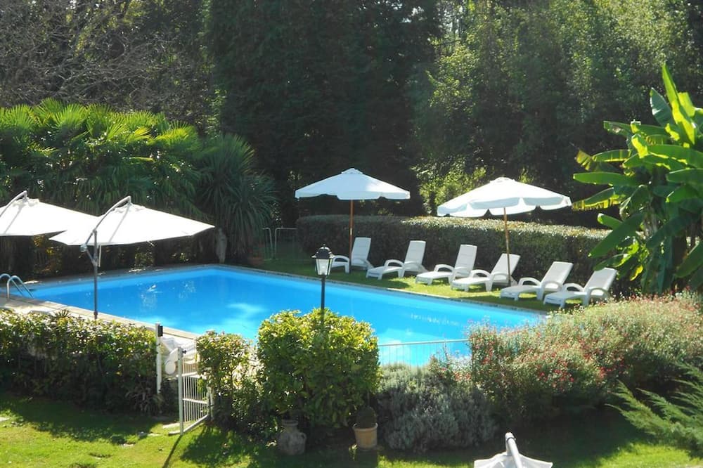 Photo of Outdoor in Haut-de-Bosdarros