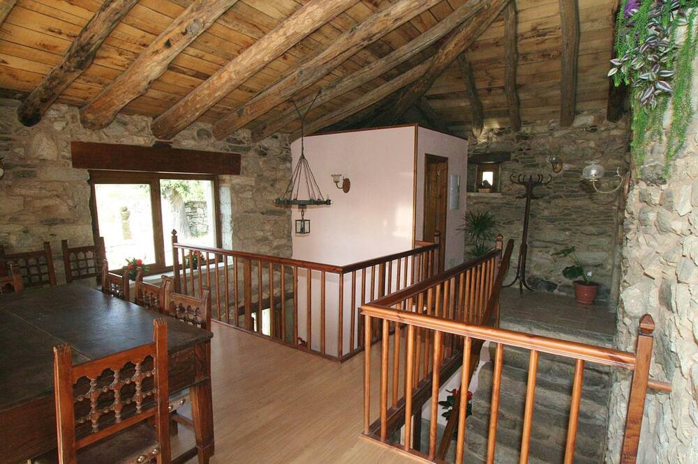 Photo of Livingroom in Paradela
