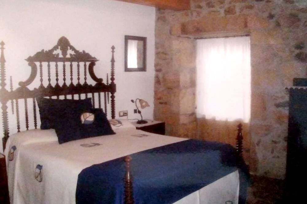 Photo of Bedroom in Chantada