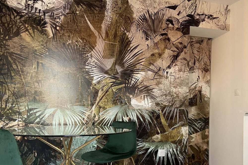 Photo of Livingroom in Port-Saint-Louis-du-Rhone