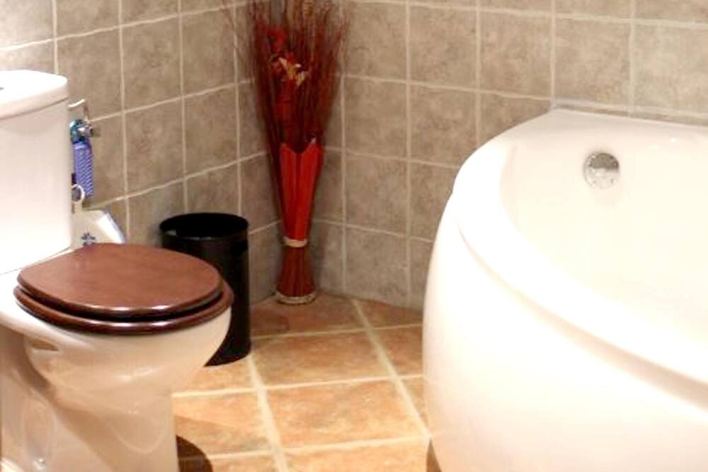 Photo of Bathroom in Hueva