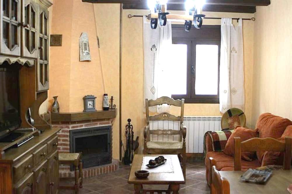 Photo of Livingroom in Hueva