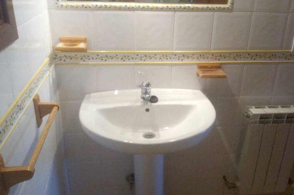 Photo of Bathroom in San Millan