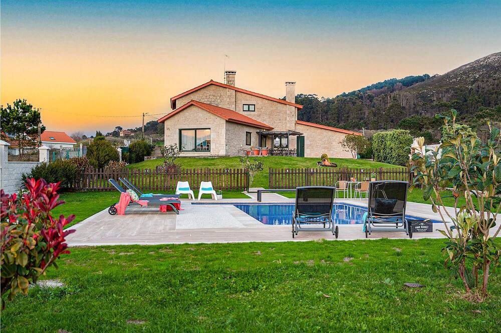 Photo of Outdoor in Serans