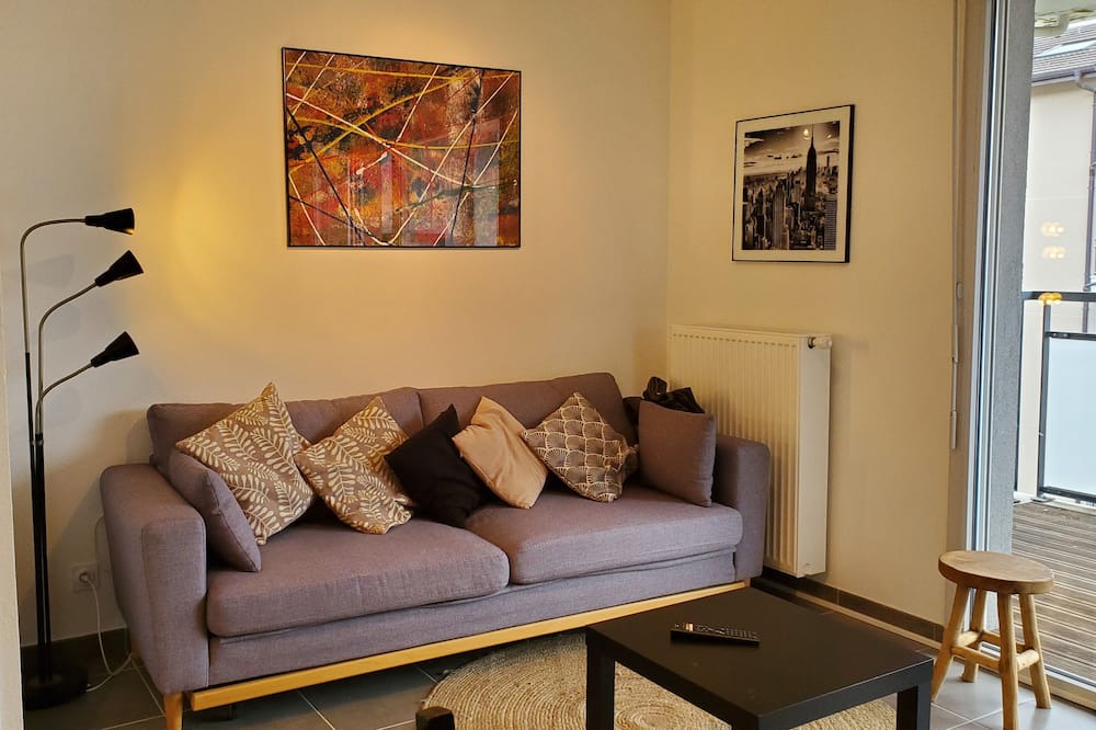 Photo of Livingroom in Gex