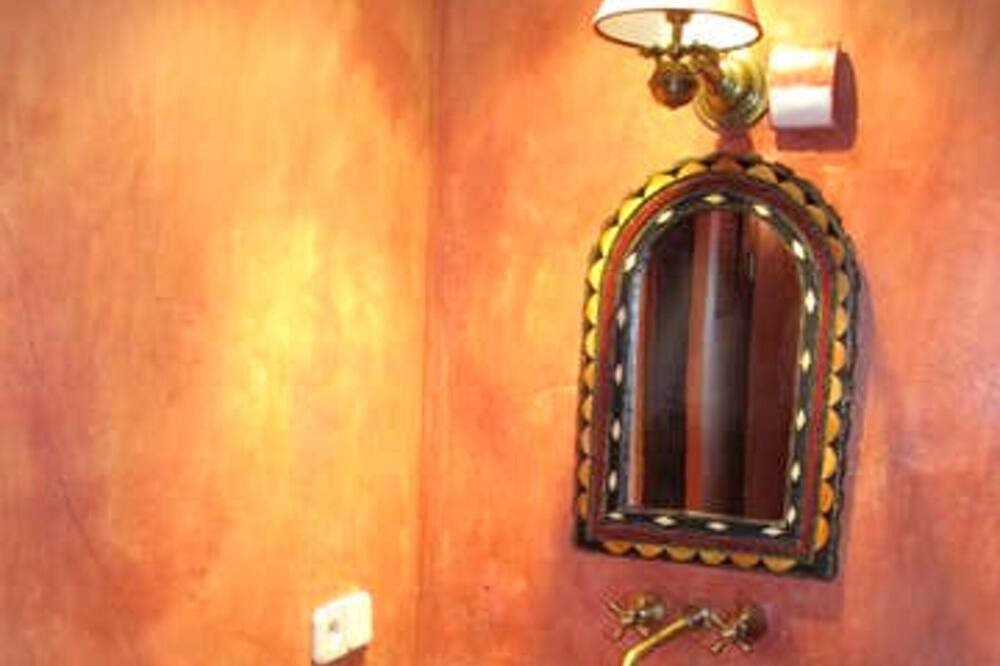 Photo of Bathroom in Sales de Llierca