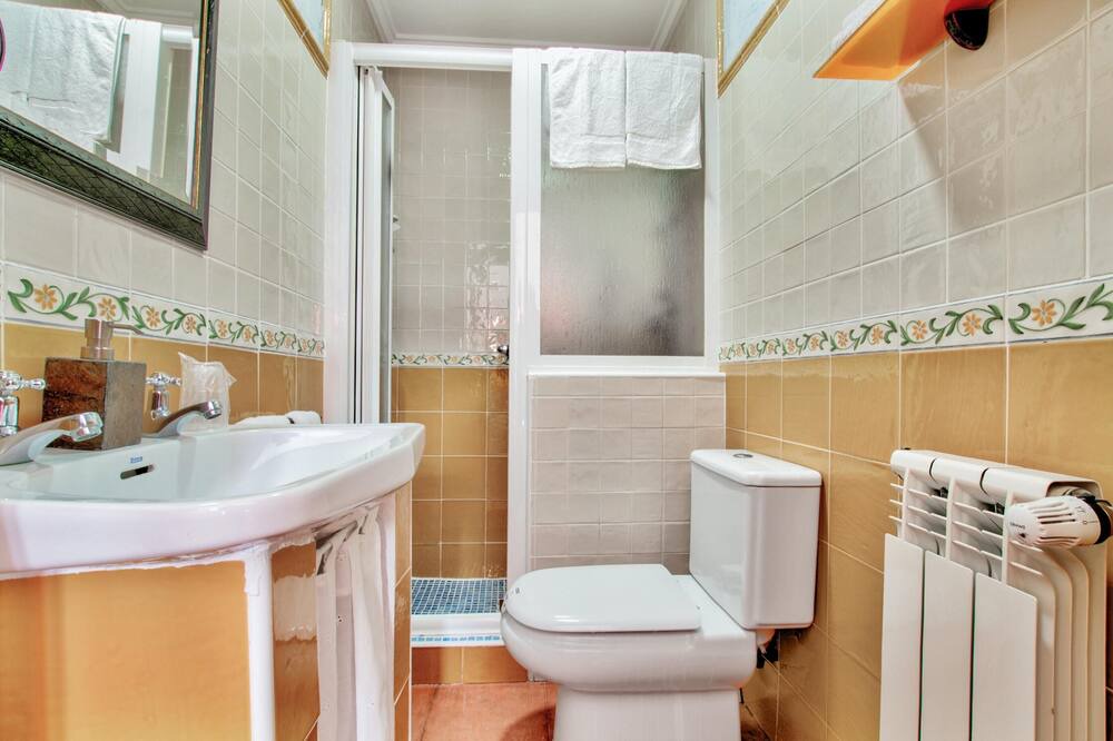 Photo of Bathroom in Ruidera