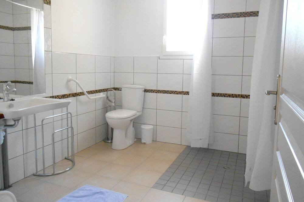 Photo of Bathroom in Gorses