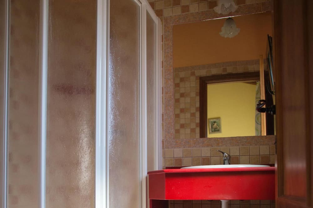 Photo of Bathroom in Alcantara