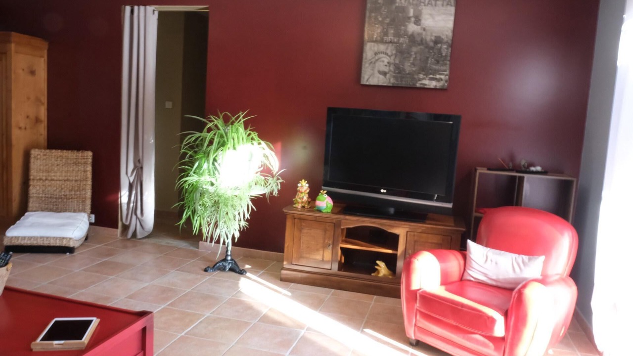 Photo of Livingroom in Saint-Etienne-du-Gres