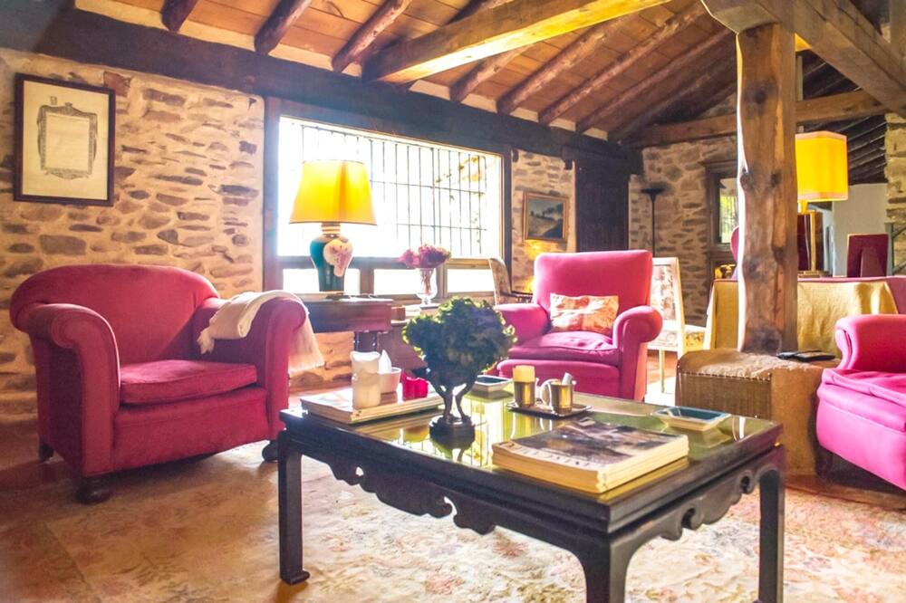 Photo of Livingroom in Domingo Garcia