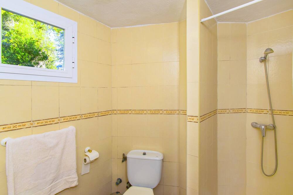 Photo of Bathroom in Crestatx