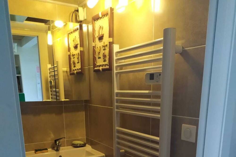 Photo of Bathroom in La Cure
