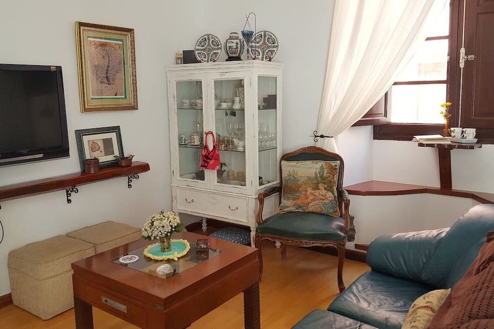 Photo of Livingroom in Historical Center