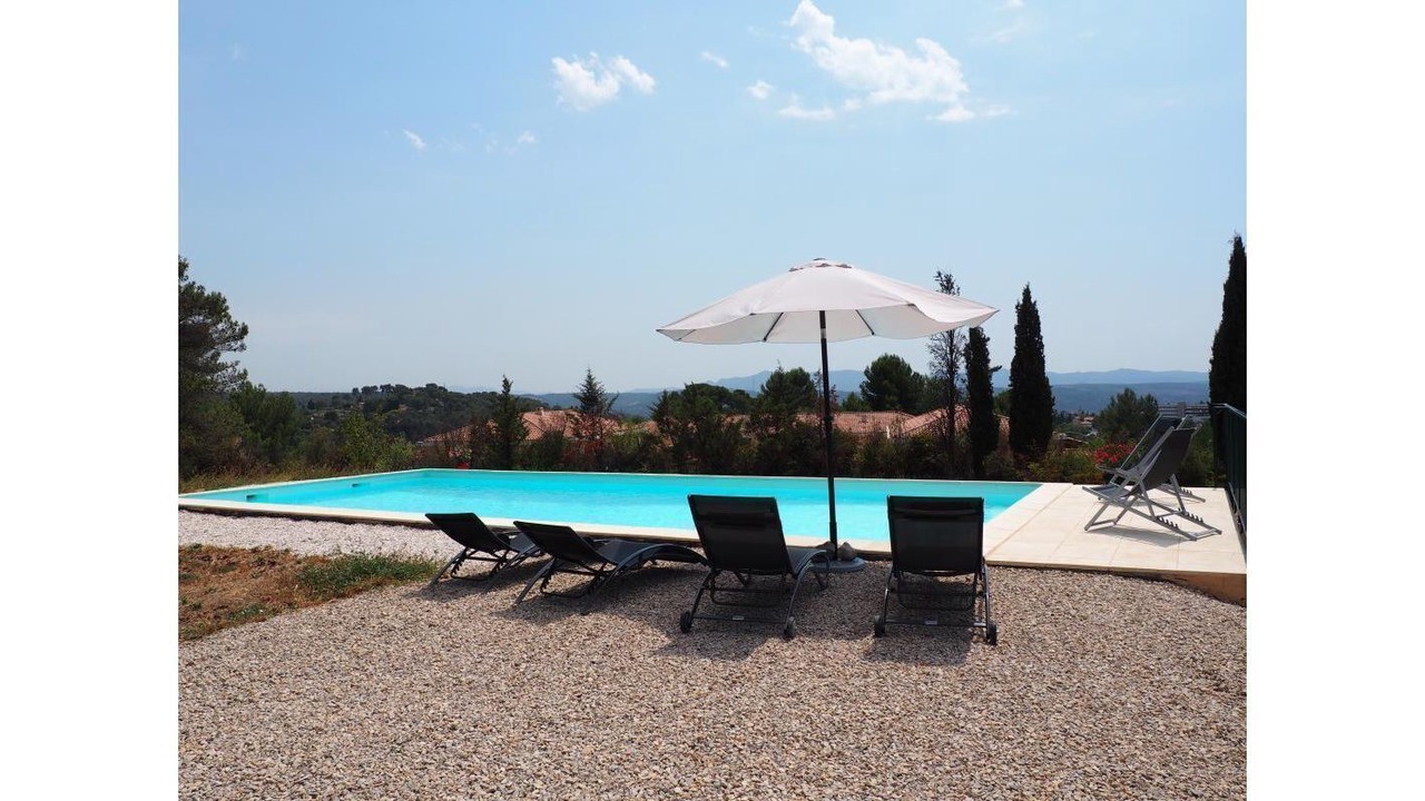 Photo of Outdoor in Sud