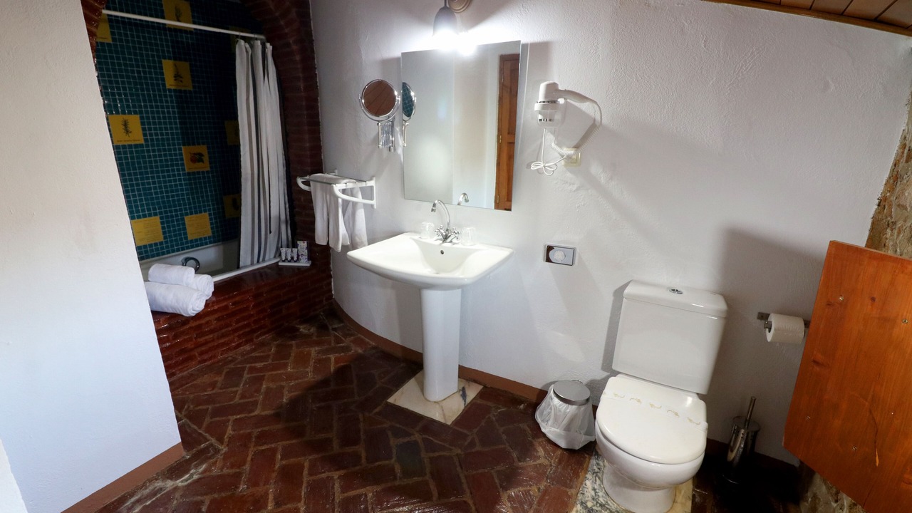 Photo of Bathroom in Almendral