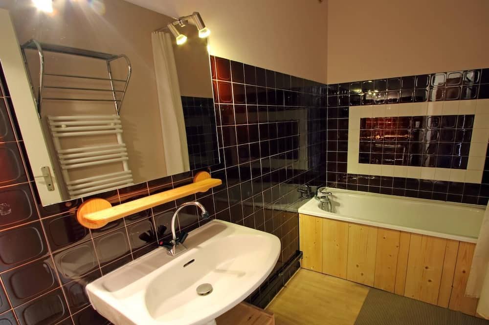 Photo of Bathroom in Mijoux